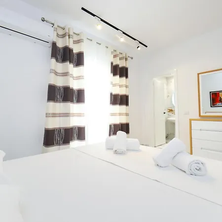 Tesi Апартаменты *