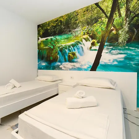 Tesi Апартаменты *