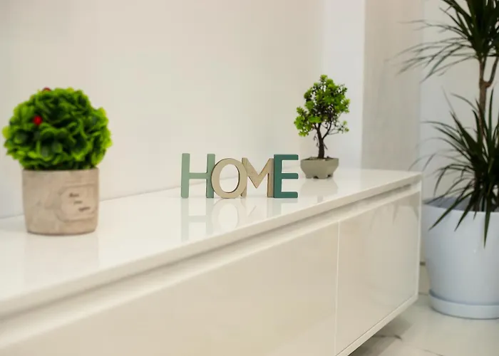 Apartment Tesi *